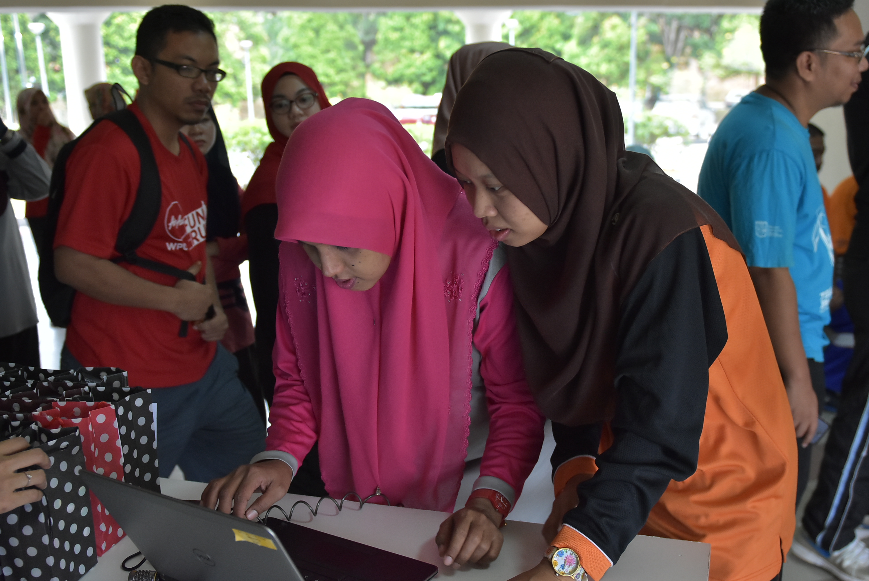 UKM 9194